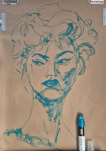 Side-Eye in Chisel&nbsp;Tip